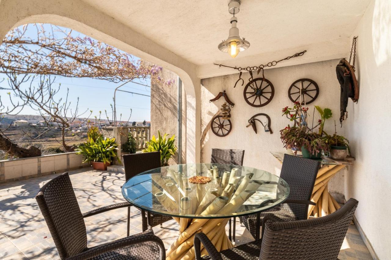 Apartments With A Parking Space Lopar, Rab - 14070 Bagian luar foto