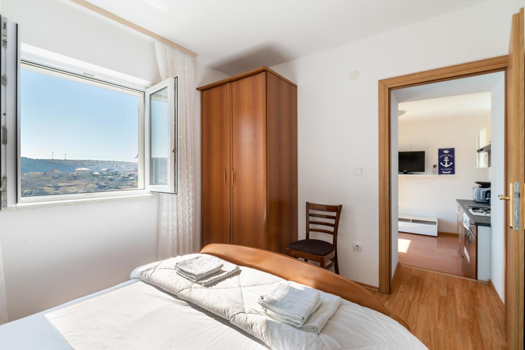 Apartments With A Parking Space Lopar, Rab - 14070 Ruang foto